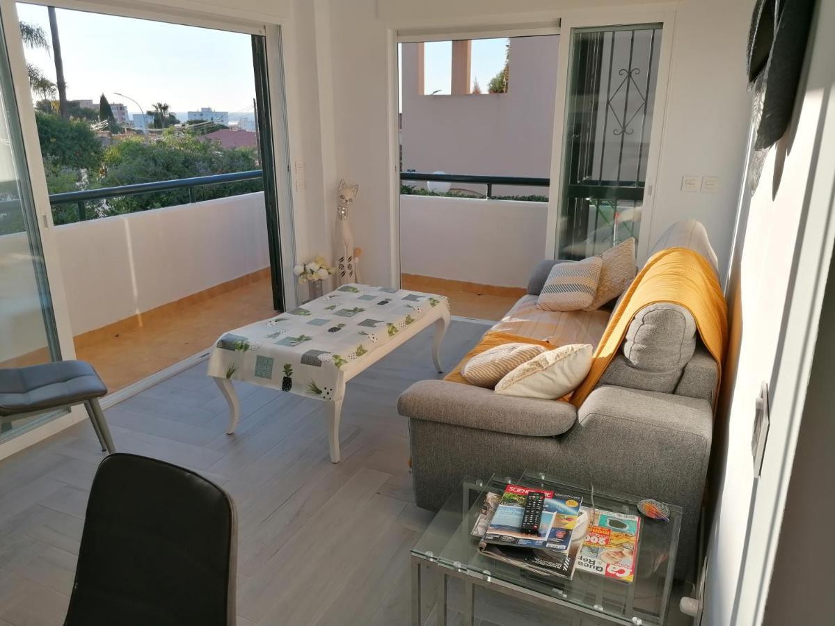 Appartement Moderne Pour 6 Adultes Benalmádena Eksteriør billede